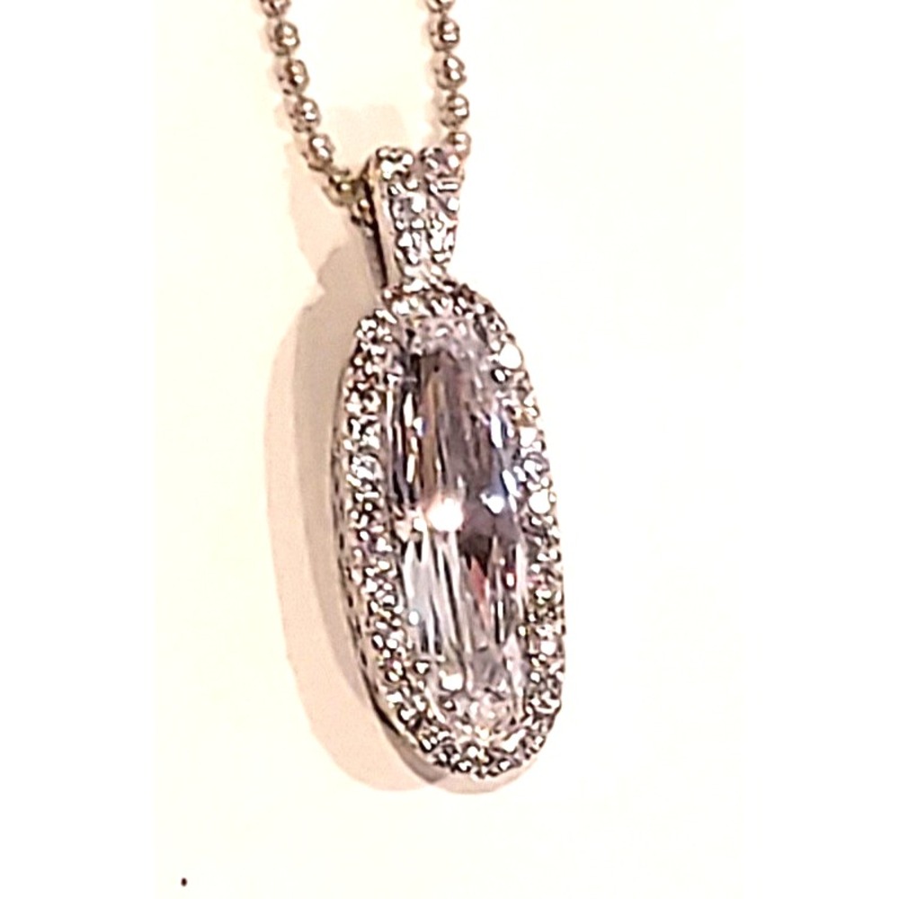 Necklace - Long Oval CZ Pendant on Milor ITALY Ball Chain 18"